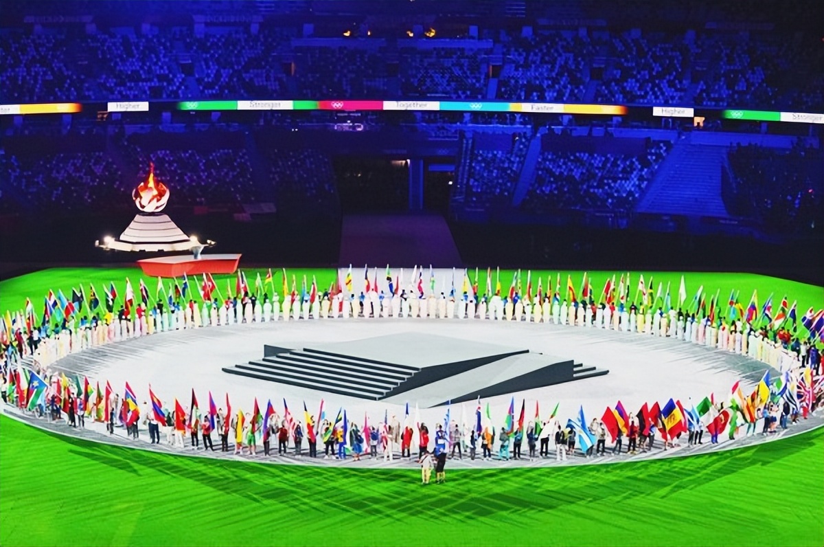 第十五章、【雷格罗斯登场】